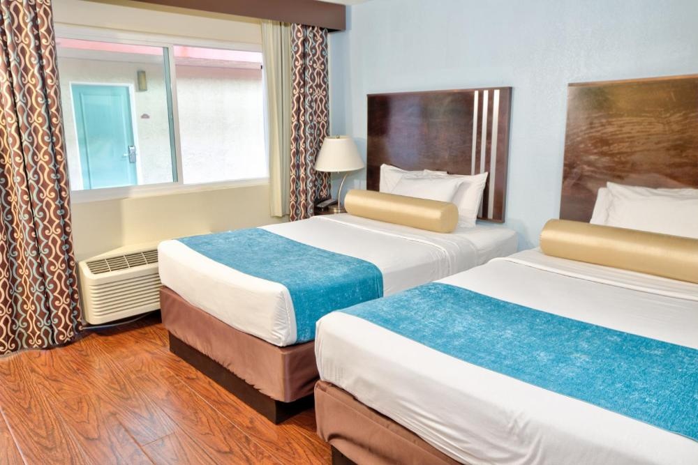 Room image 3